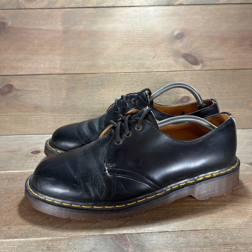 Dr Martens 1461 Mens size 10 shoes Black Leather Made in England Lace Up oxfords